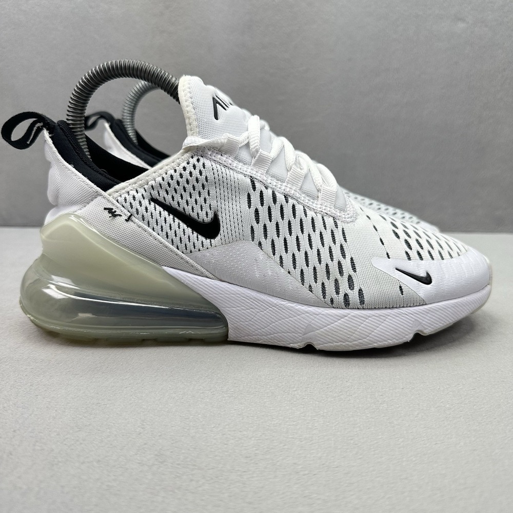 Womens Size 7 Nike Air Max 270 Shoes White / Black Athletic Running Sneakers